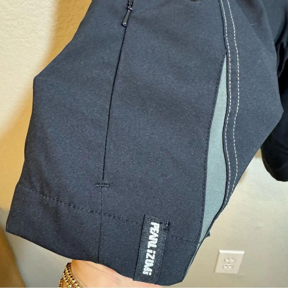 Pearl Izumi Navy Mountain Biking Shorts with interior Snap‎ Biker Shorts xl